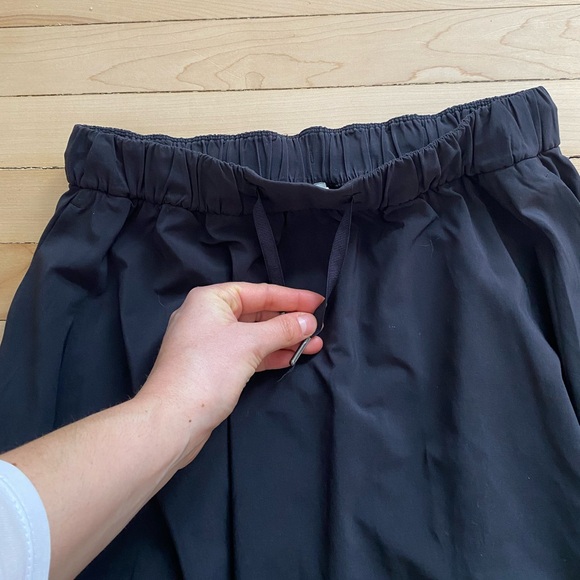 Time to fleuve lululemon skirt size 6 - Picture 3 of 10